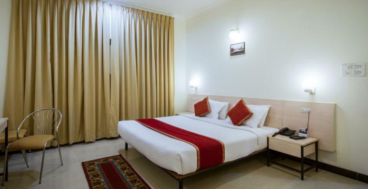 Grand Hotel